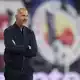 Eintracht-Trainer Adi Hütter muss die Gegentor-Flut in den Griff bekommen. - Bild: Jan Woitas/dpa