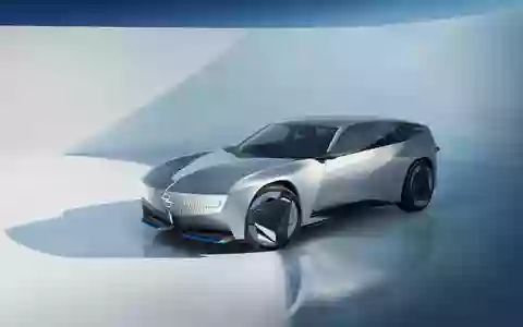 Opel STX Concept: Visionäre Studie aus Rüsselsheim zeigt das Kombi-Design von morgen - Foto: presseportal.de