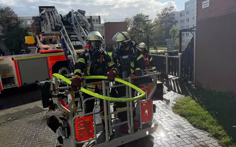 FW-BN: Brand in Mehrfamilienhaus in Bonn-Tannenbusch - drei Leichtverletzte. - Foto: presseportal.de