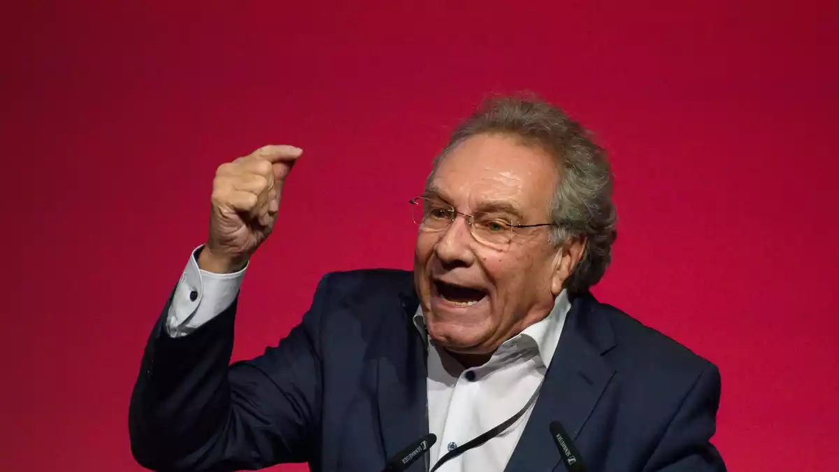 Der bisherige Landesvorsitzende des BSW in Bayern stemmt sich gegen Nähe zur AfD. (Archivbild) - Bild: Klaus-Dietmar Gabbert/dpa