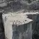 Bekannt aus Mission Impossible: Der Preikestolen am Lysefjord in der Nähe von Stavanger. (Archivbild) - Bild: picture alliance / dpa