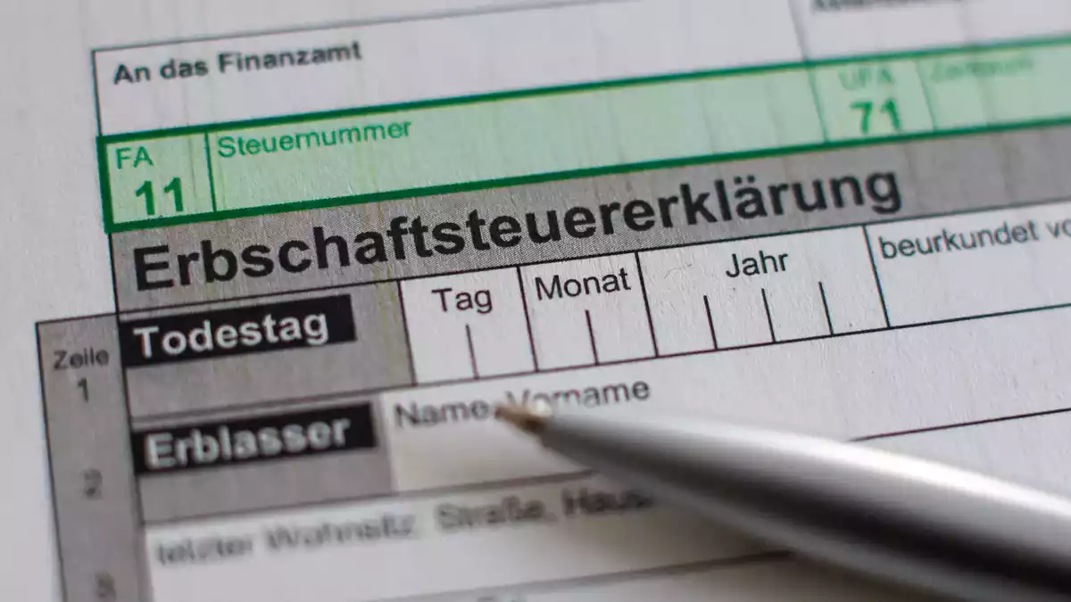 Am Montag verhandelt das Gericht in Karlsruhe eine abstrakte Normenkontrolle aus Bayern. (Archivfoto) - Bild: Jan Woitas/dpa