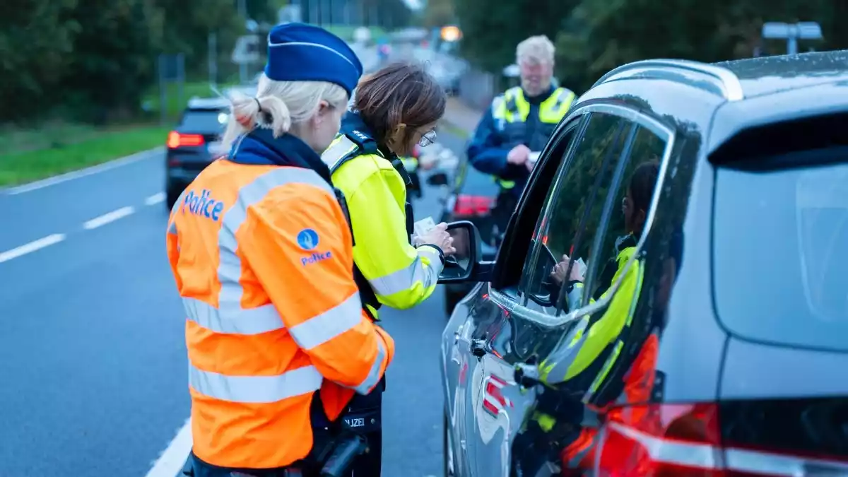 POL-AC: NeBeDeAgPol: Grenzüberschreitender Kontrolleinsatz deckt zahlreiche Verstöße auf - Bild: presseportal.de
