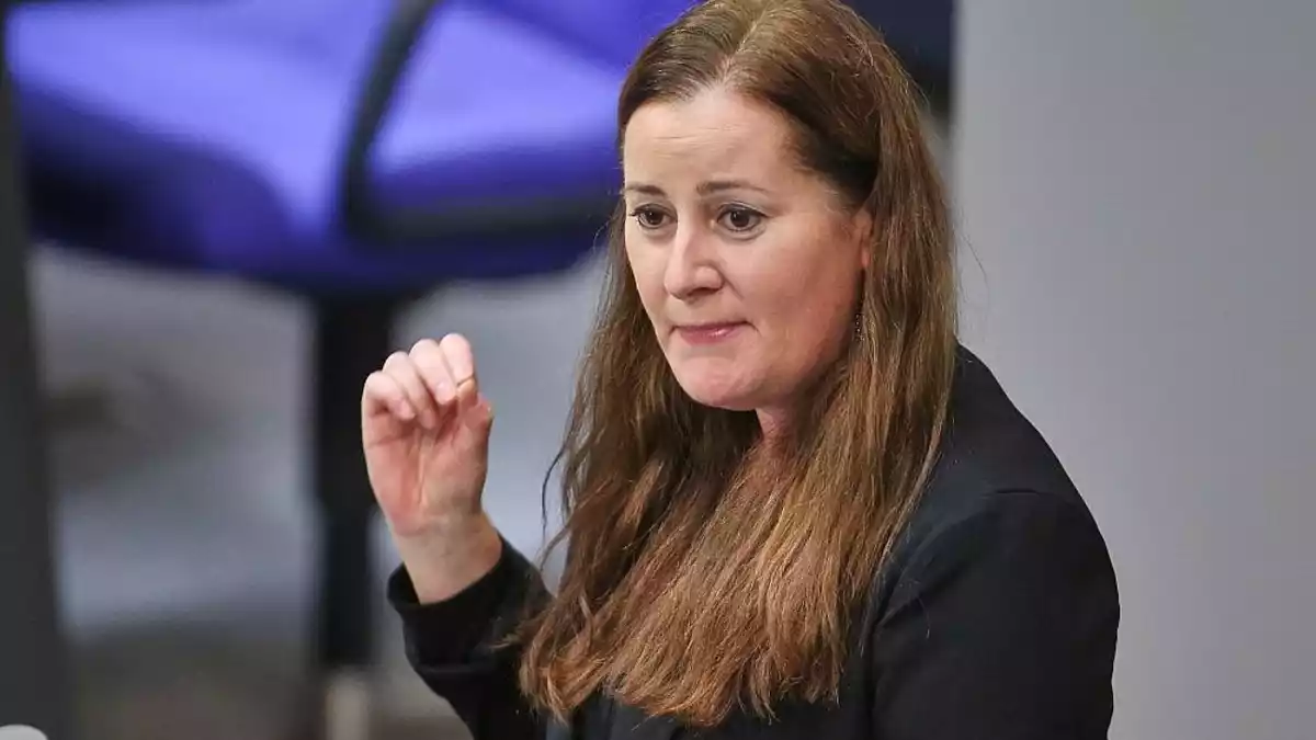 Wissler wirbt für Rot-Grün-Rot in Berlin