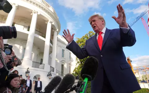 Er glaube, Putin wolle einen Deal mehr als Selenskyj - sagt Trump.  - Foto: Julia Demaree Nikhinson/AP/dpa