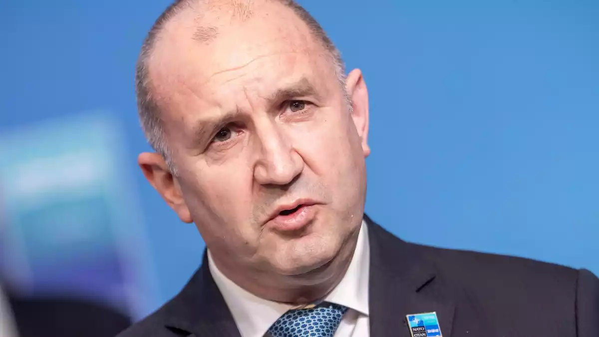 Bulgariens Ministerpräsident Rumen Radev zufolge gab es vor der Küste des Landes erneut Drohnenangriffe auf kommerzielle Schiffe. (Archivfoto) - Bild: Michael Kappeler/dpa