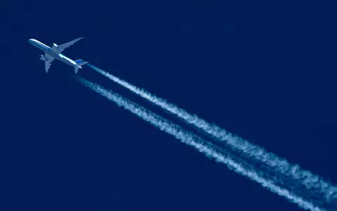 Flugkraftstoffe - Foto: Shutterstock über pressetext.de