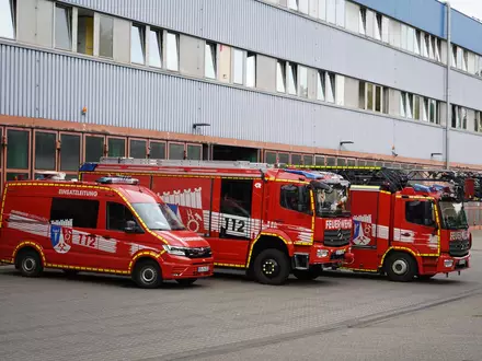 FW-OB: Betriebsunfall in Buschhausen - Person unter Gabelstapler eingeklemmt - Foto: presseportal.de