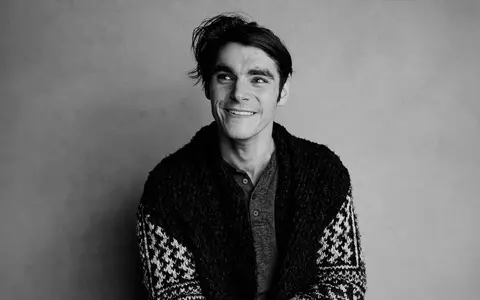 Mit der Serie »Breaking Bad» feierte der US-Schauspieler RJ Mitte Erfolge - jetzt wurde der 34-Jährige, der mit der Bewegungsstörung Zerebralparese zur Welt gekommen war, tot aufgefunden. (Archivbild) - Foto: Taylor Jewell/Invision/dpa