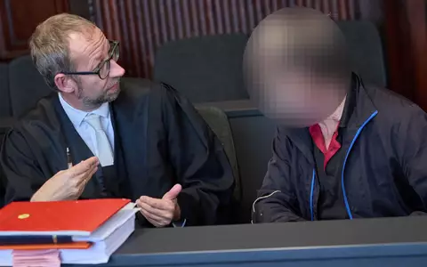 Dem Mann hatte in einer von seinem Anwalt Andreas Lange verlesenen Erklärung am ersten Prozesstag gestanden. (Archivbild) - Foto: Jens Büttner/dpa