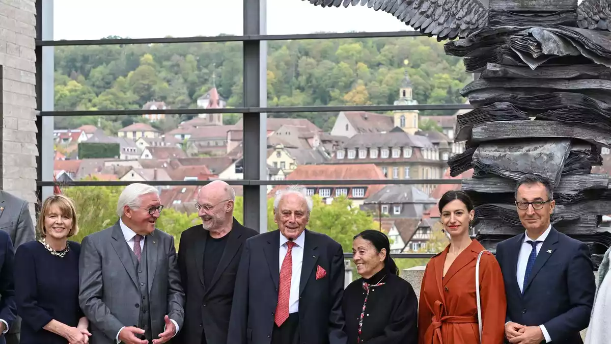 Wiedereröffnung der erweiterten Kunsthalle Würth mit Bundespräsident Frank-Walter Steinmeier. (Foto - aktuell) - Bild: Bernd Weißbrod/dpa