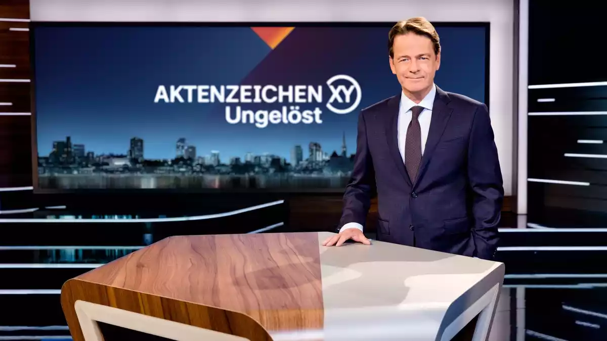 Aktenzeichen XY... Ungelöst / Die Kriminalpolizei bittet um Mithilfe / Rudi Cerne berichtet über ungeklärte Kriminalfälle - Bild: presseportal.de