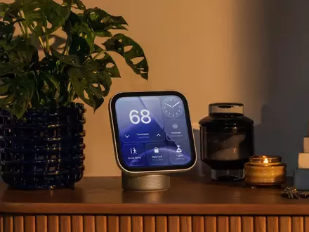 Nicht in der EU: Wegen eines Streits um den Zugang zu Nutzerdaten hält Apple das HomeView vorerst von Ländern der Europäischen Union fern.  - Foto: -/Apple/dpa