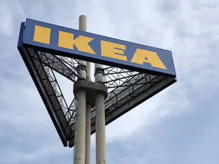 Ikea ist der größte Möbelhändler in Deutschland. - Foto: Bernd Wüstneck/dpa