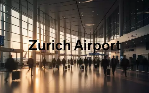Moderner Flughafen-Terminal bei Sonnenlicht als Symbol für internationale Infrastruktur und globale Mobilität. - Foto: über boerse-global.de