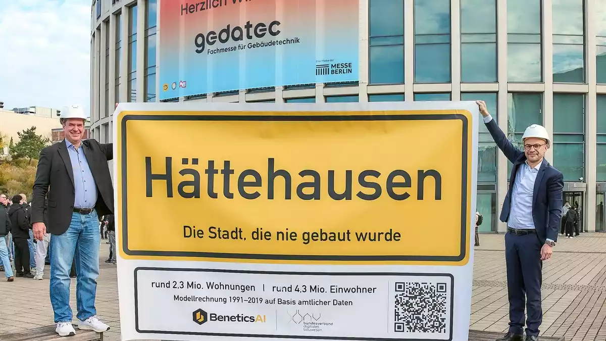 Hättehausen wäre größer als Berlin: So viel mehr Wohnraum hätte der Bau seit 1991 schaffen können / Amtliche Daten: Produktivität am Bau seit 1991 gesunken - Bild: presseportal.de