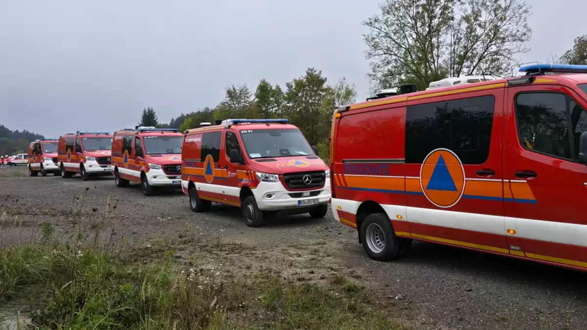 FW Konstanz: Feuerwehr Konstanz beteiligt sich an KÜH-Übung in Schwackenreute - Bild: presseportal.de