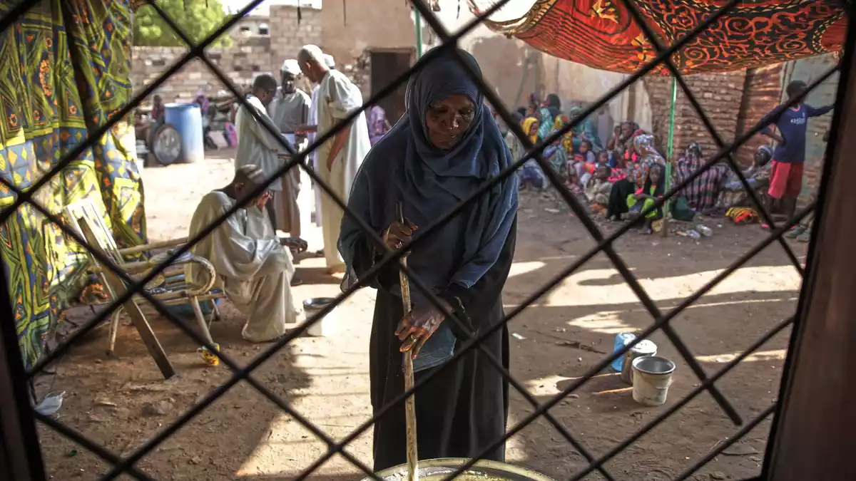 Der seit 2023 andauernde Krieg im Sudan hat eine der schwersten Hungerkrisen weltweit ausgelöst. (Archivbild) - Bild: Marwan Ali/AP/dpa