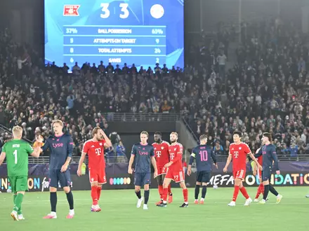 Der FC Bayern muss das nächste Frusterlebnis hinnehmen. - Foto: Peter Kneffel/dpa
