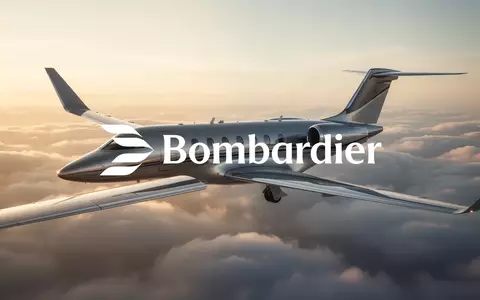 Ein elegantes Privatjet-Flügelteil vor einem sonnendurchfluteten Wolkenhintergrund, das die Luftfahrtbranche symbolisiert. - Foto: über boerse-global.de