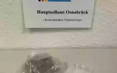 HZA-OS: Ungefähr 110 Gramm mutmaßliches Heroin versteckt im Genitalbereich/Fast 110 Gramm mutmaßliches Heroin und über ein Gramm mutmaßliches Kokain stellte das Hauptzollamt Osnabrück sicher - Foto: presseportal.de