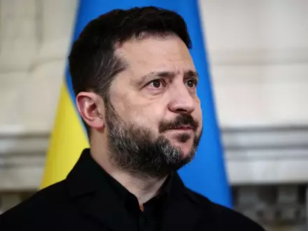 Der ukrainische Präsident Wolodymyr Selenskyj will sich nicht mehr an die von US-Präsident Donald Trump verkündete Waffenruhe für Energieinfrastruktur halten und wieder russische Ölraffinerien angreifen. - Foto: Henry Nicholls/PA Wire/dpa
