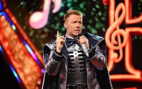 Ronan Keating sang bei «The Masked Singer» einen eigenen Song. - Foto: Willi Weber/Joyn/dpa