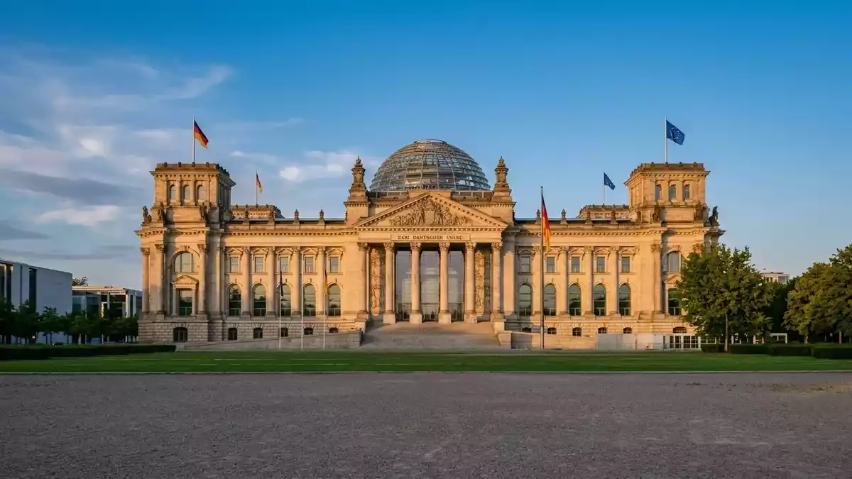 Steuerreform 2027: Bundestag berät Entlastungen und Gegenfinanzierung