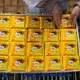 Die Ritter-Sport-Verpackung ist beim Deutschen Patent- und Markenamt registriert. (Archivbild) - Bild: Marijan Murat/dpa