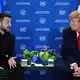 Erhöht der US-Präsident Donald Trump mit einer geringeren Weitergabe von Aufklärungsdaten und einer Starlink-Drosselung den Druck auf den ukrainischen Präsidenten Wolodymyr Selenskyj? (Archivbild) - Bild: Julia Demaree Nikhinson/AP/dpa