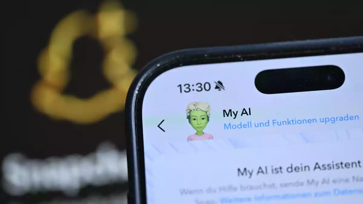 Wer Snapchat nutzt, kann auf den KI-Assistenten «My AI» zugreifen. - Bild: Wolf von Dewitz/dpa