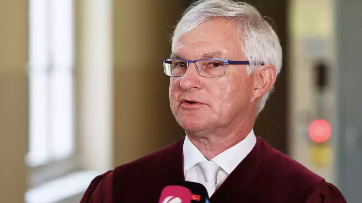 Bundesanwalt Stephan Morweiser sieht sich im Urteil des Hanseatischen Oberlandesgericht bestätigt. - Bild: Christian Charisius/dpa