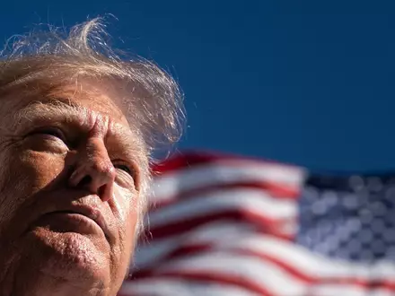 US-Präsident Donald Trump hat die geplante Live-Übertragung der Hinrichtung des verurteilten Attentäters Nidal Malik Hasan abgesagt. - Foto: Julia Demaree Nikhinson/AP/dpa