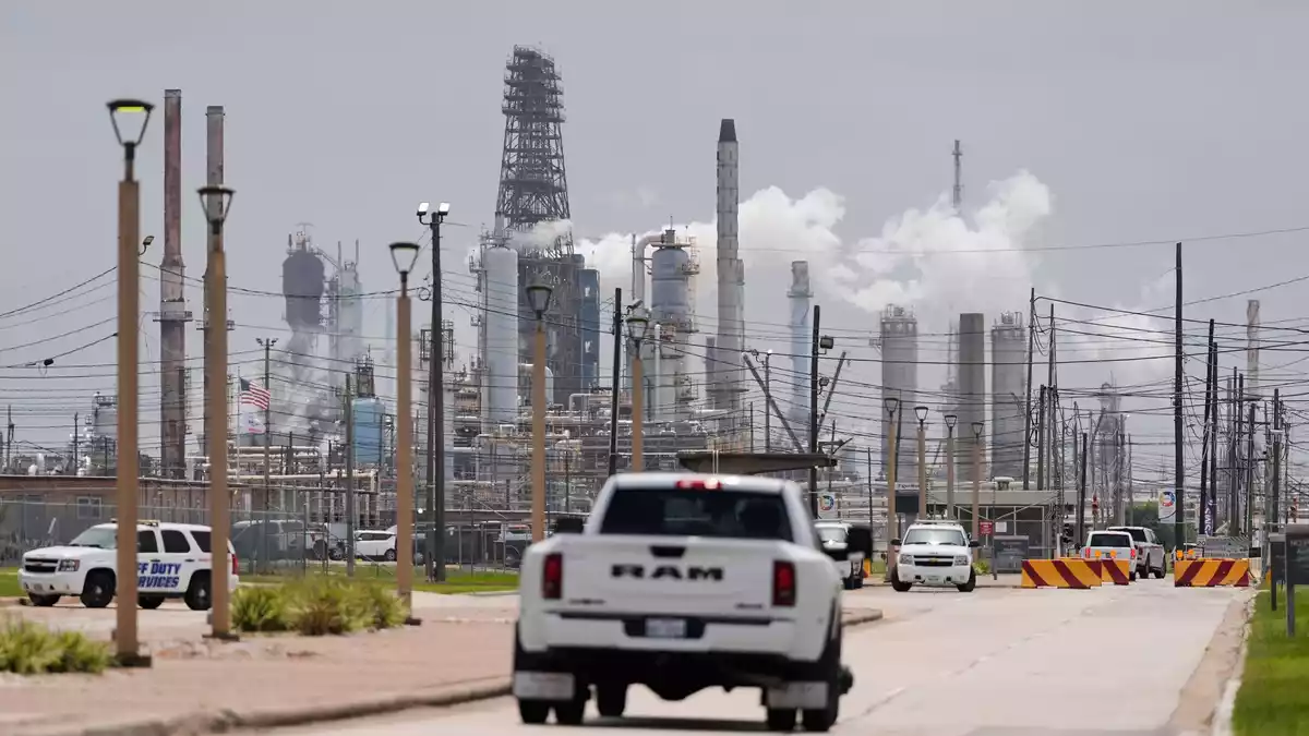 US-Präsident Trump hatte mit einem Exportstopp für Diesel gedroht (Archivbild). - Bild: Ashley Landis/AP/dpa