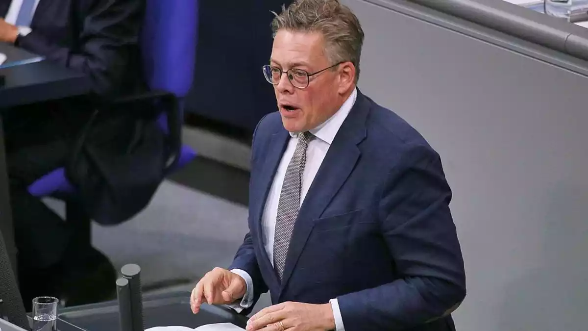 Grüne wollen mehr Sicherungsmechanismen für Bundestag