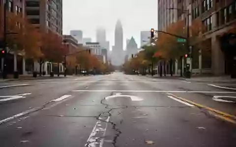 Eine leere Straßenkreuzung in der Innenstadt von Minneapolis an einem bewölkten Herbsttag. - Foto: über boerse-global.de
