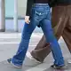 Britney Spears, Paris Hilton oder Kate Moss machten die Hüfthosen in den 2000er Jahren populär. - Bild: Katharina Kausche/dpa