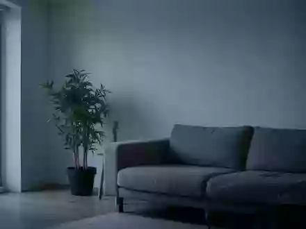 Symbolbild: helles, minimalistisch eingerichtetes Wohnzimmer - Foto: über boerse-global.de