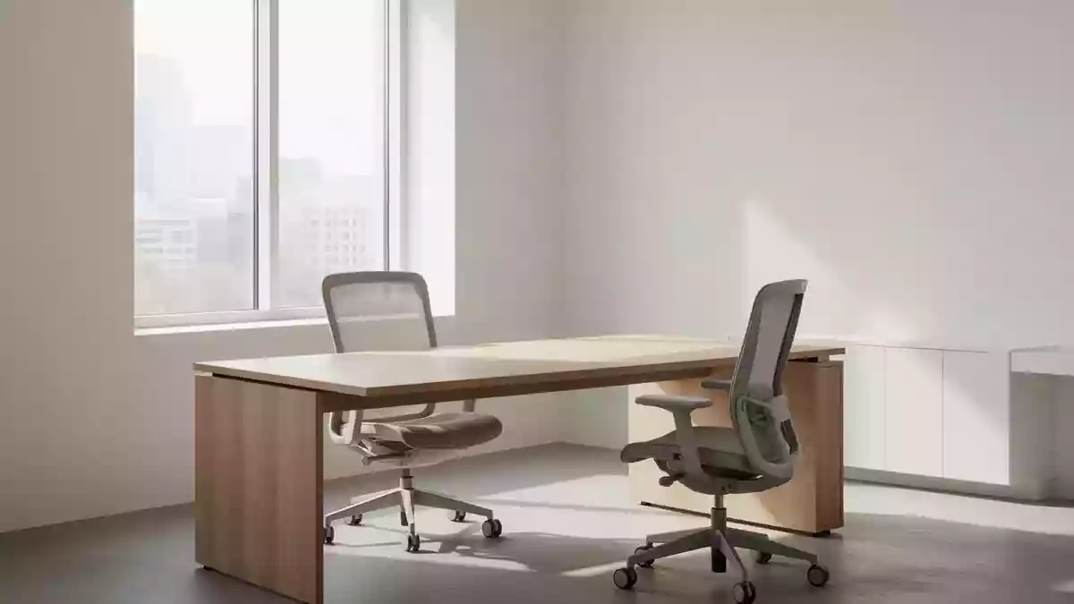 Büroalltag: Bewegung und Training gegen Rücken- und Nackenschmerzen