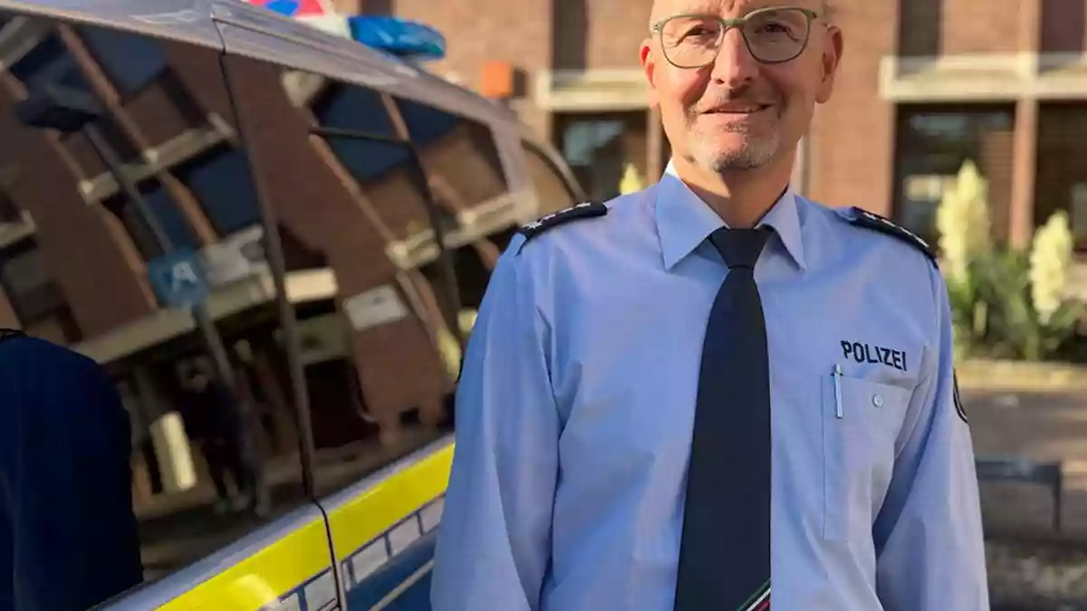 POL-DN: Jochen Lingens ist neuer Wachleiter der Polizeiwache Jülich - Bild: presseportal.de