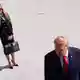 Zacharia hatte erst vor ein paar Tagen ihre erste Pressekonferenz als Trumps Sprecherin - nun gibt sie den Posten US-Kreisen zufolge schon wieder auf.(Archivbild) - Bild: Julia Demaree Nikhinson/AP/dpa