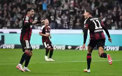 Ebnoutalib bejubelt das späte 1:0. - Foto: Florian Wiegand/dpa