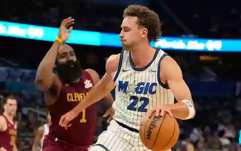 Franz Wagner verletzte sich gegen die Miami Heat. (Archivbild) - Foto: John Raoux/AP/dpa