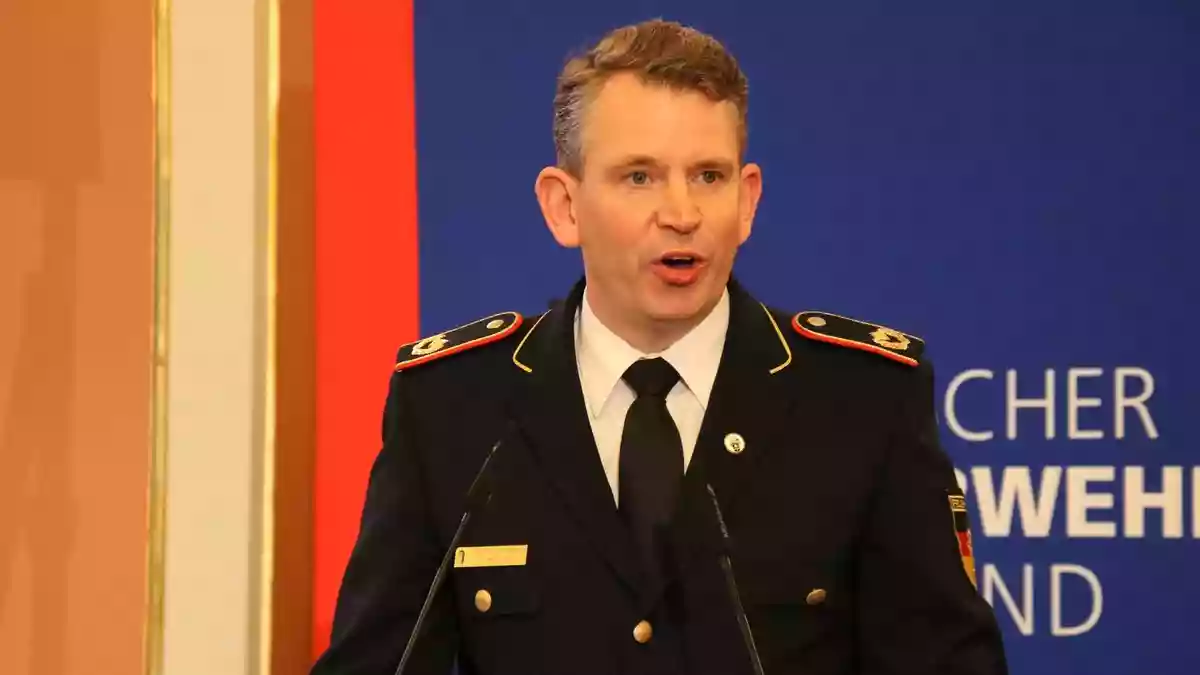Dr. Christoph Weltecke wird neuer DFV-Präsident / 73. Delegiertenversammlung wählt 50-Jährigen zum Nachfolger von Karl-Heinz Banse - Bild: presseportal.de