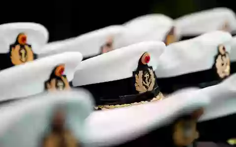 Die Marine rüstet auf - mit mehr Personal, aber auch mit weiteren Standorten. (Archivfoto) - Foto: Marcus Brandt/dpa