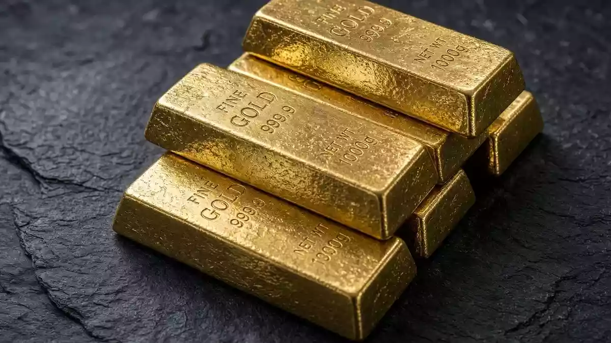 Gold Ends Week Flat at $4,169 as Asian Demand Signals Diverge