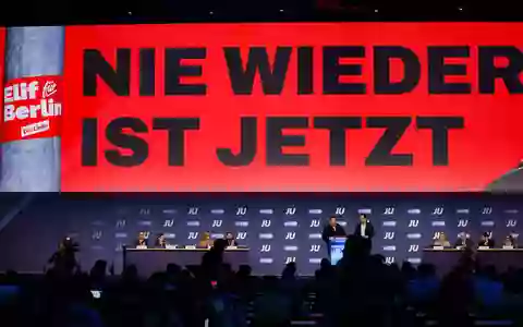 Die Junge Union reagiert auf den Abschluss der Sondierungsgespräche in Berlin. - Foto: Christoph Reichwein/dpa