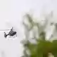 Die Polizei sucht weiter nach Verdächtigem. - Bild: Heiko Rebsch/dpa