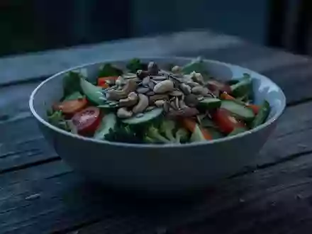 Symbolbild: Schüssel mit frischem Salat - Foto: über boerse-global.de