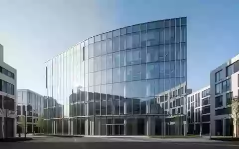 Moderne Glasfassade eines Bürogebäudes in einem Geschäftsviertel bei Tageslicht. - Foto: über boerse-global.de